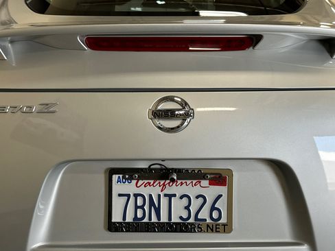 Used 2013 Nissan 370Z Coupe RWD image 45