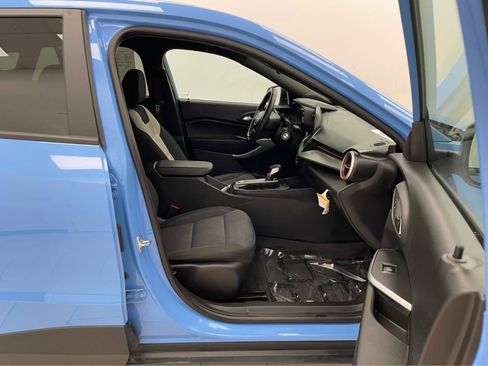 Certified 2024 Chevrolet Trax RS w/ Driver Confidence Package FWD image 13
