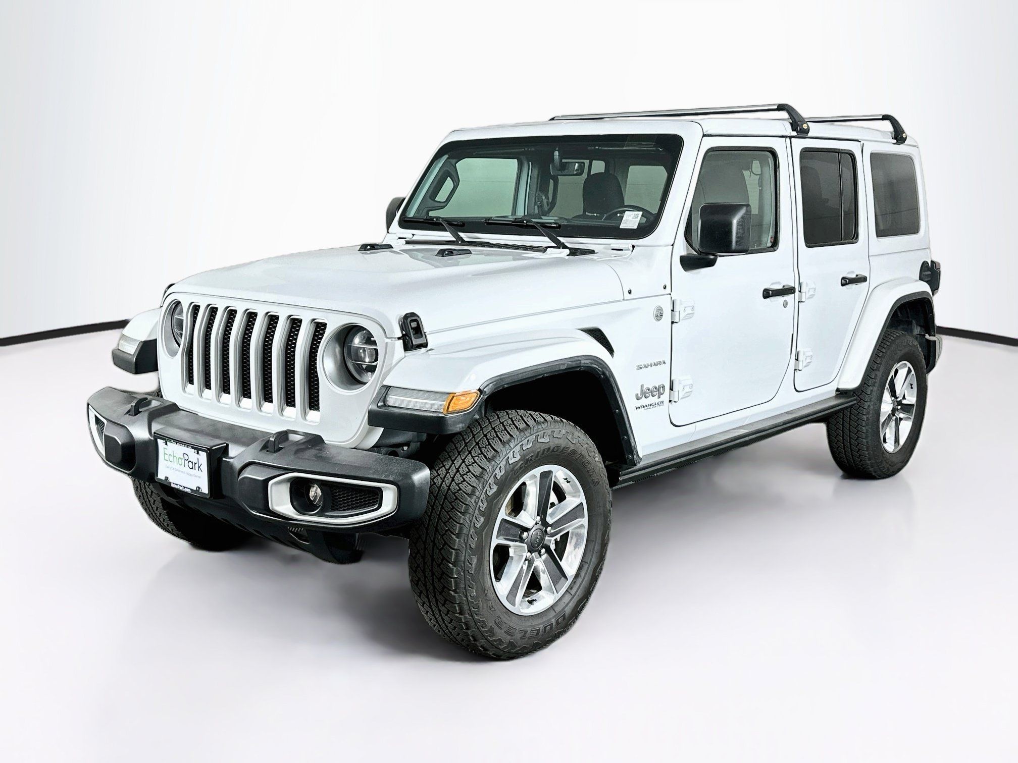 Used 2020 Jeep Wrangler Unlimited Sahara AWD/4WD image 3