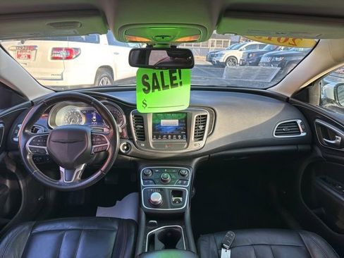 Used 2015 Chrysler 200 C w/ Navigation & Sound Group I image 29