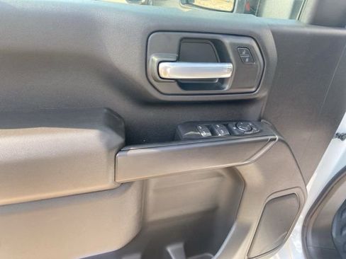 New 2026 GMC Sierra 2500 Pro w/ Convenience Package image 16