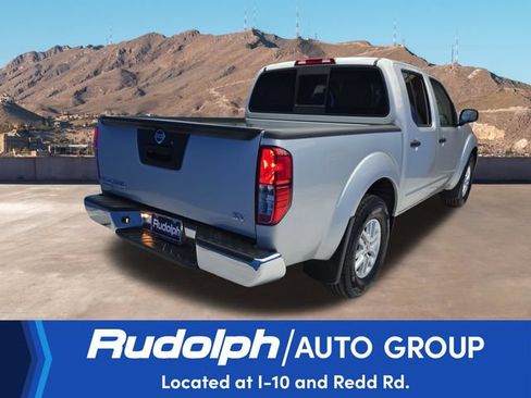 Used 2021 Nissan Frontier SV RWD image 5