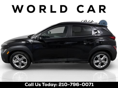 Used 2023 Hyundai Kona SEL w/ Cargo Package AWD/4WD image 6