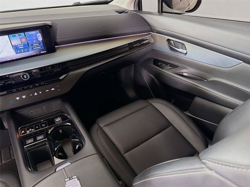 Used 2025 Nissan Murano SL AWD/4WD image 25
