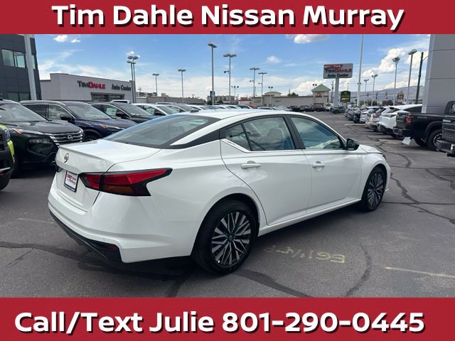 Used 2026 Nissan Altima 2.5 SV FWD image 12