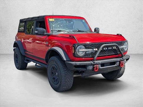 Used 2021 Ford Bronco Wildtrak image 4