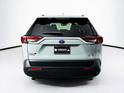 Certified 2022 Toyota RAV4 XLE Premium image 30