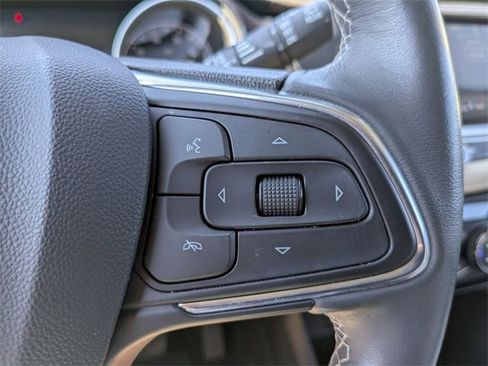 Used 2023 Buick Encore GX Select image 17