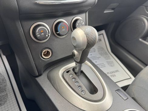 Used 2015 Nissan Rogue S FWD image 21