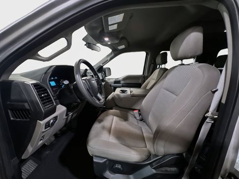 Used 2018 Ford F150 XLT RWD image 14