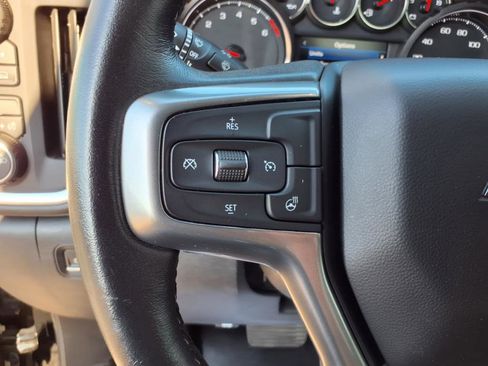 Used 2021 Chevrolet Silverado 1500 LT image 15