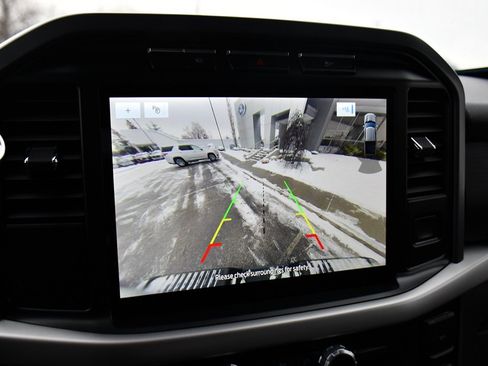 Used 2022 Ford F150 XLT w/ Equipment Group 302A High image 25