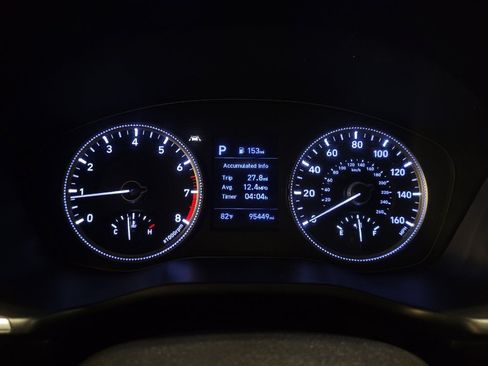 Used 2019 Hyundai Santa Fe SE w/ Cargo Package AWD/4WD image 23