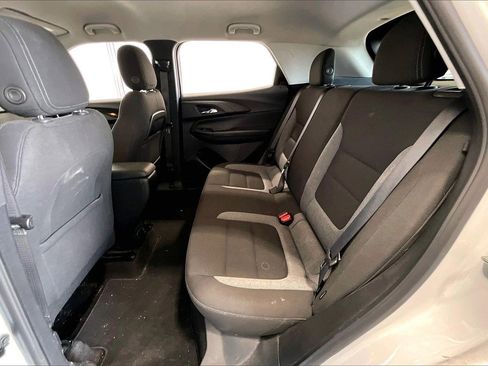 Used 2021 Chevrolet TrailBlazer LT w/ Convenience Package image 24