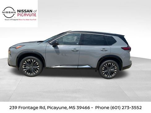 New 2026 Nissan Rogue Platinum AWD/4WD image 2