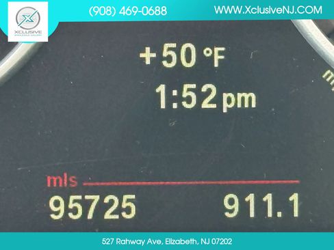 Used 2011 BMW X3 xDrive28i image 9