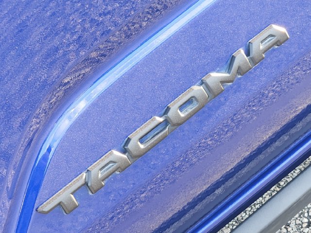 Used 2025 Toyota Tacoma SR5 RWD image 12