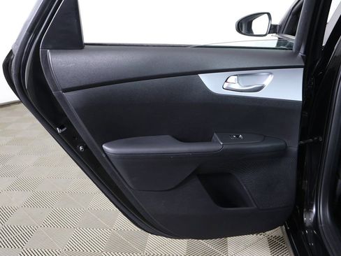 Used 2024 Kia Forte LXS image 22