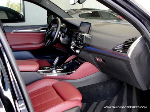 Used 2021 BMW X4 xDrive30i w/ M Sport Package AWD/4WD image 34