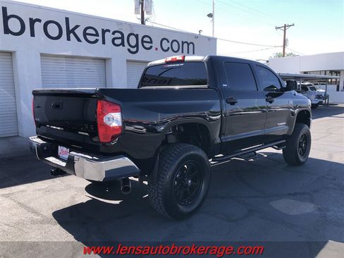 Used 2015 Toyota Tundra SR5 AWD/4WD image 10