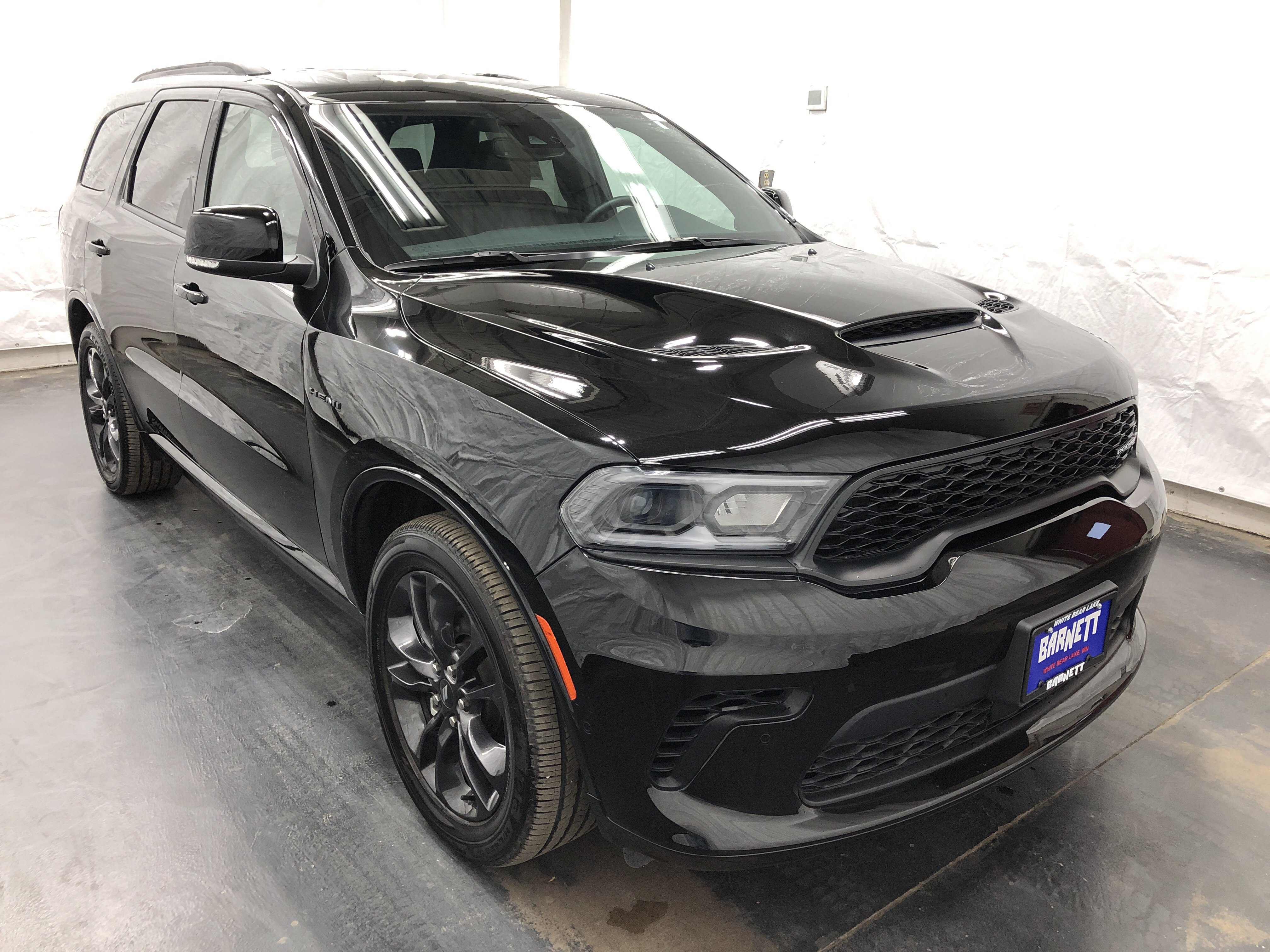 Certified 2024 Dodge Durango R/T AWD/4WD image 3
