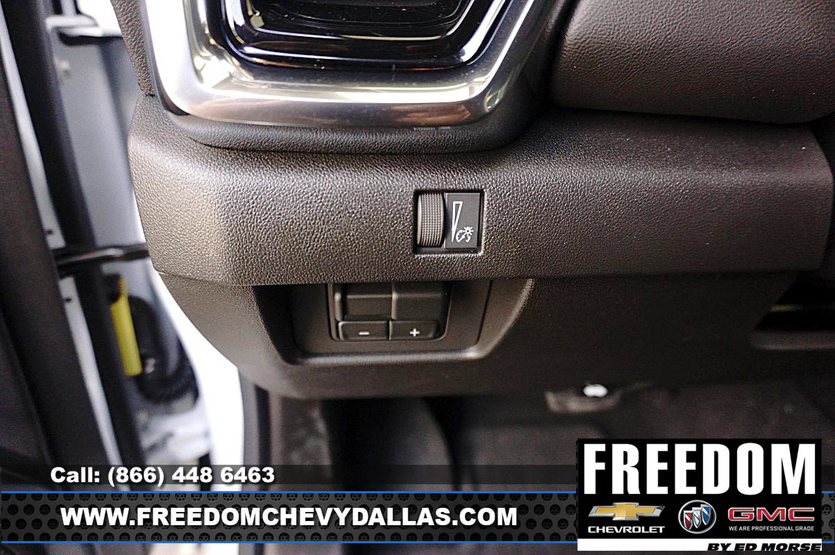 New 2026 GMC Canyon Elevation w/ Convenience Package RWD image 24