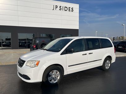 Used 2014 RAM C/V Tradesman w/ UConnect Hands-Free Group