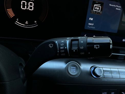 Used 2025 Hyundai Kona SEL image 38