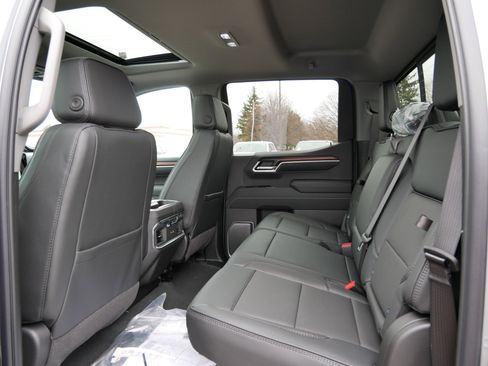 New 2026 GMC Sierra 1500 Denali AWD/4WD image 12