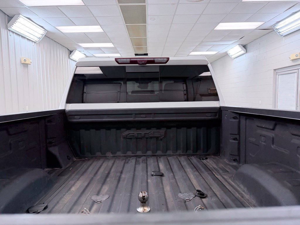 Used 2024 GMC Sierra 2500 AT4 w/ AT4 Premium Plus Package AWD/4WD image 32