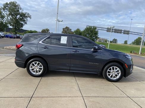 Used 2023 Chevrolet Equinox LT FWD image 13