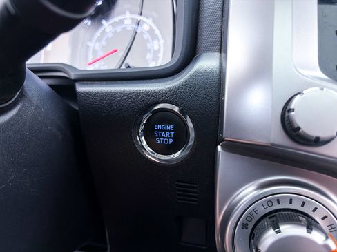 Used 2022 Toyota 4Runner SR5 Premium w/ Moonroof Package AWD/4WD image 27