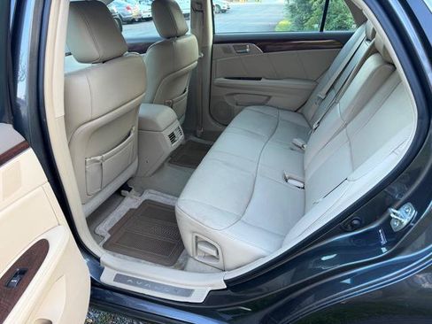 Used 2010 Toyota Avalon Limited FWD image 12