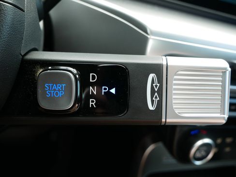 New 2026 Hyundai Ioniq 9 SEL image 14