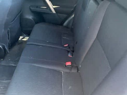 Used 2014 Toyota RAV4 XLE AWD/4WD image 31