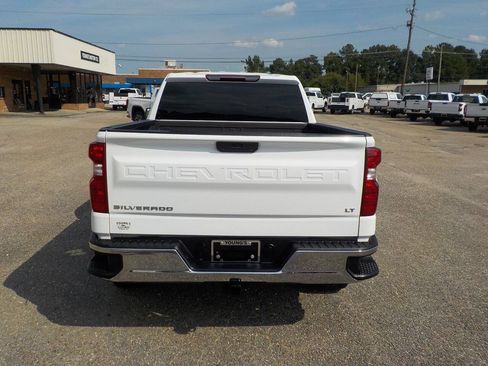 Used 2021 Chevrolet Silverado 1500 LT w/ Fleet Comfort Package AWD/4WD image 4