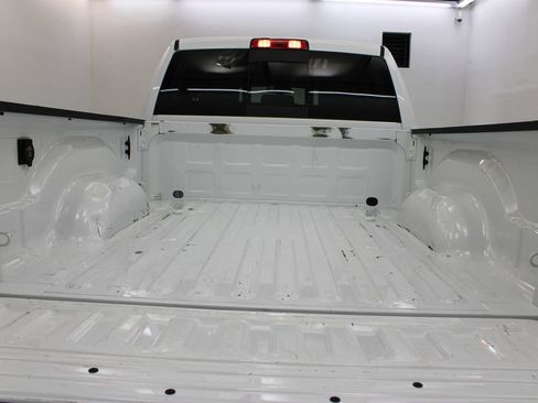 Used 2024 RAM 2500 Laramie AWD/4WD image 31