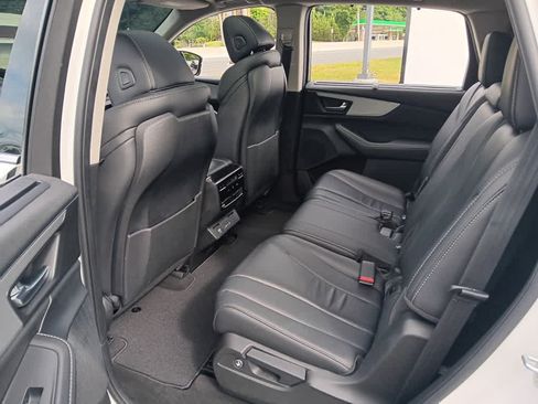Used 2023 Acura MDX w/ Technology Package AWD/4WD image 14