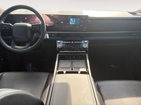 Used 2025 Hyundai Santa Fe Calligraphy image 10