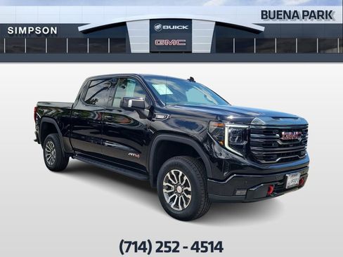 Used 2023 GMC Sierra 1500 AT4 w/ AT4 Premium Package AWD/4WD image 2