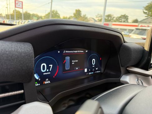 Used 2025 Ford Explorer Active w/ Active Comfort Package image 35