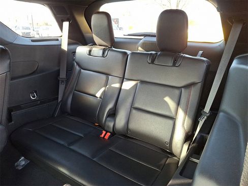 Used 2024 Ford Explorer ST-Line w/ Class IV Trailer Tow Package image 11