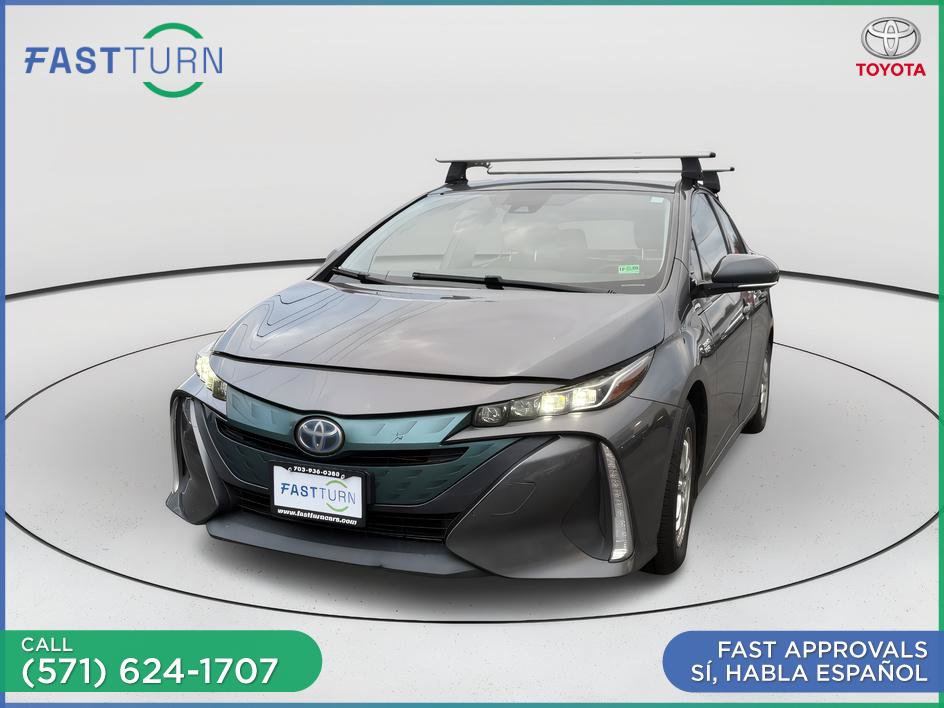 Used 2017 Toyota Prius Prime Premium FWD image 2
