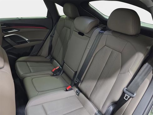 Certified 2025 Audi Q5 Prestige w/ 20" Wheel Package image 16