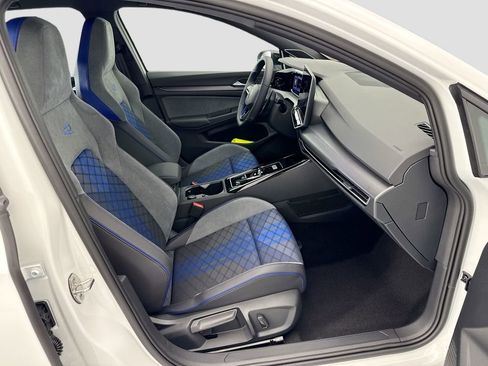 New 2026 Volkswagen Golf w/ Euro Style Package AWD/4WD image 19