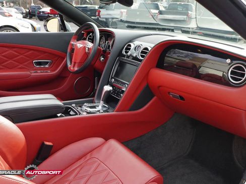 Used 2015 Bentley Continental GT V8 S image 30