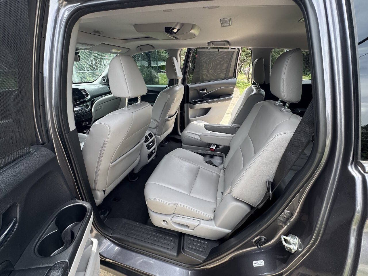 Used 2019 Honda Pilot Touring image 42