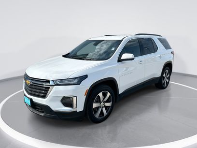 Used 2023 Chevrolet Traverse LT w/ LT Premium Package