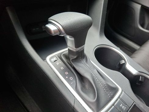 Used 2017 Kia Sportage LX AWD/4WD image 12