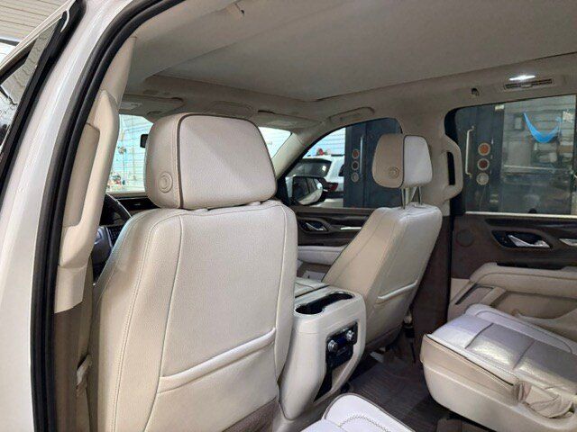 Used 2021 GMC Yukon XL Denali AWD/4WD image 41